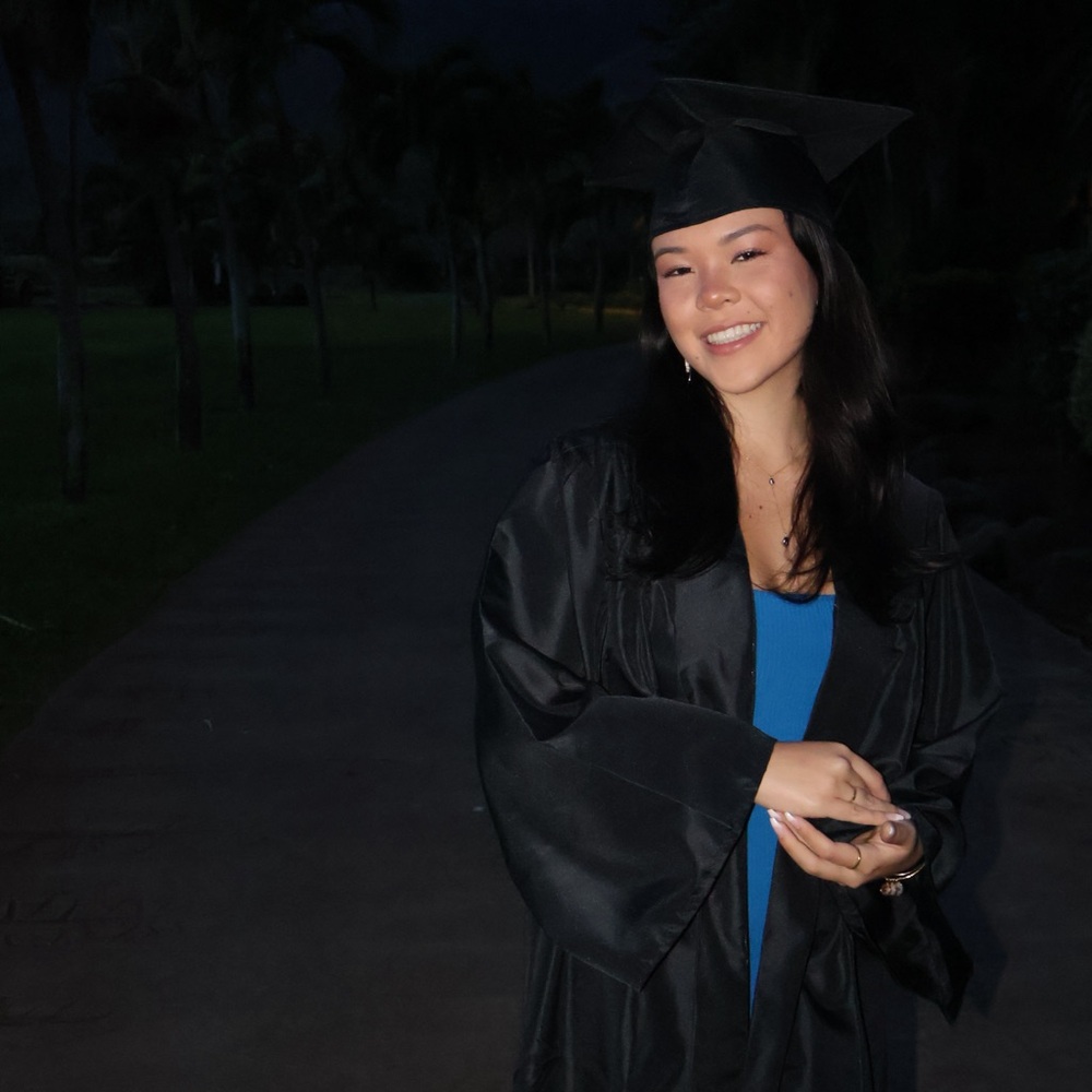 Meet your Posher, Sena